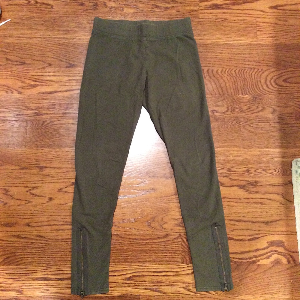 American Eagle Olive Green Leggings with Zippers